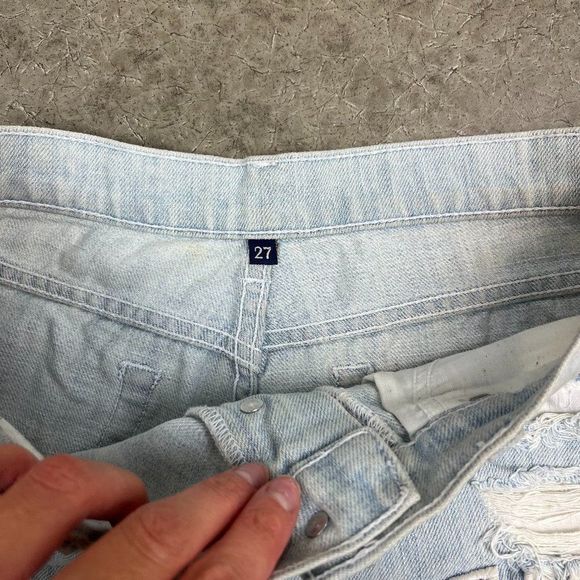 LF Cutoff Denim Shorts - Picture 3 of 3
